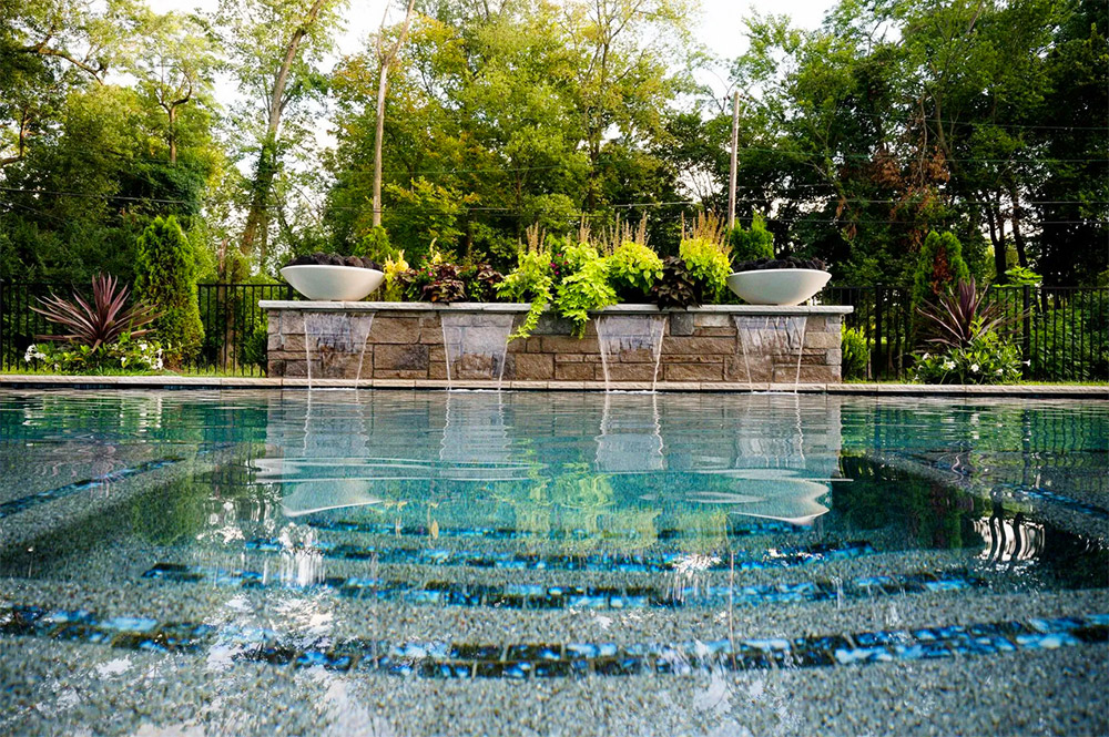 St. Louis landscaping & swimming pool company