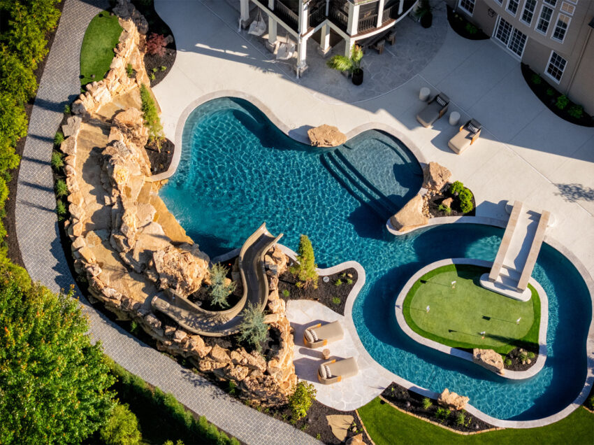 aerial-swimming-pool-closer