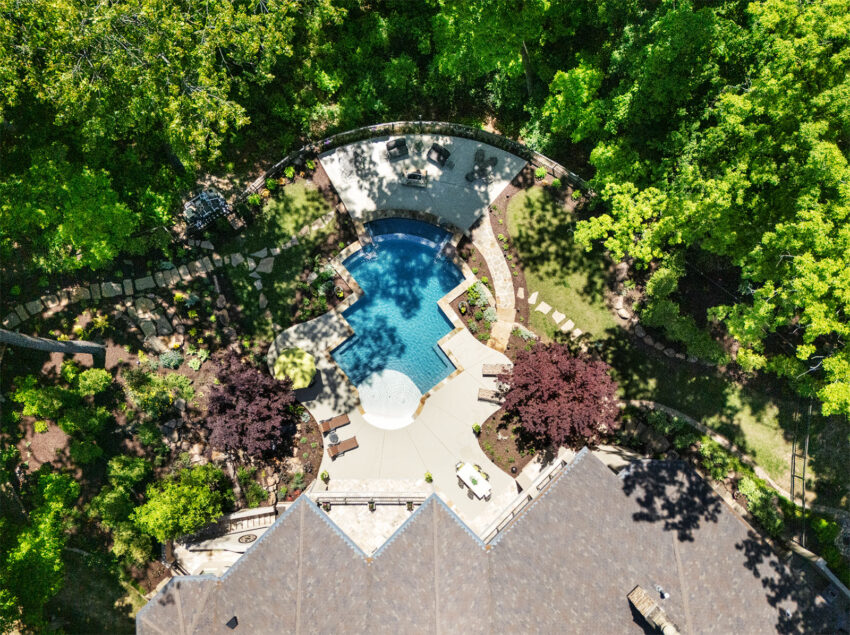 seashell-shaped-pool-aerial