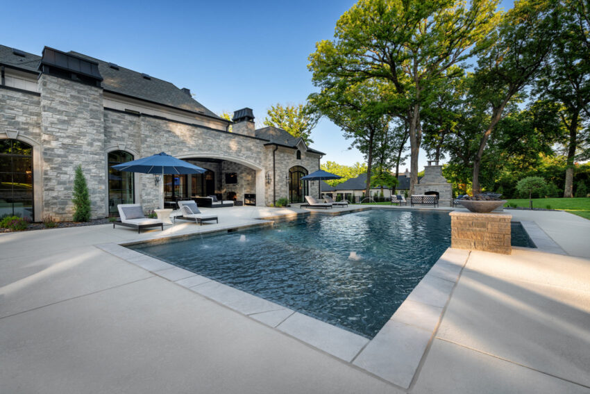 angle-pool-view-house