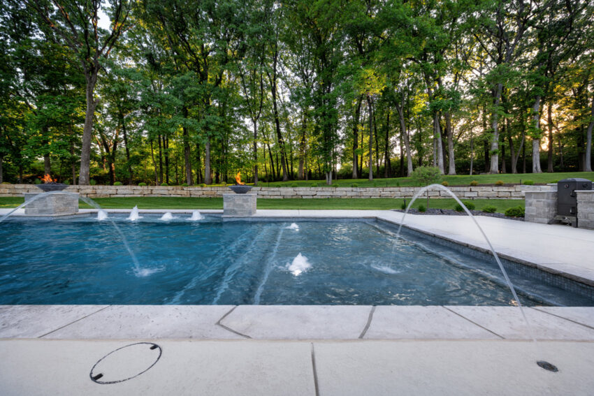 pool-bubblers-water-jets