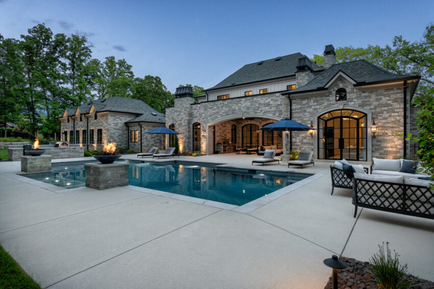 pool-fire-lights-dusk5